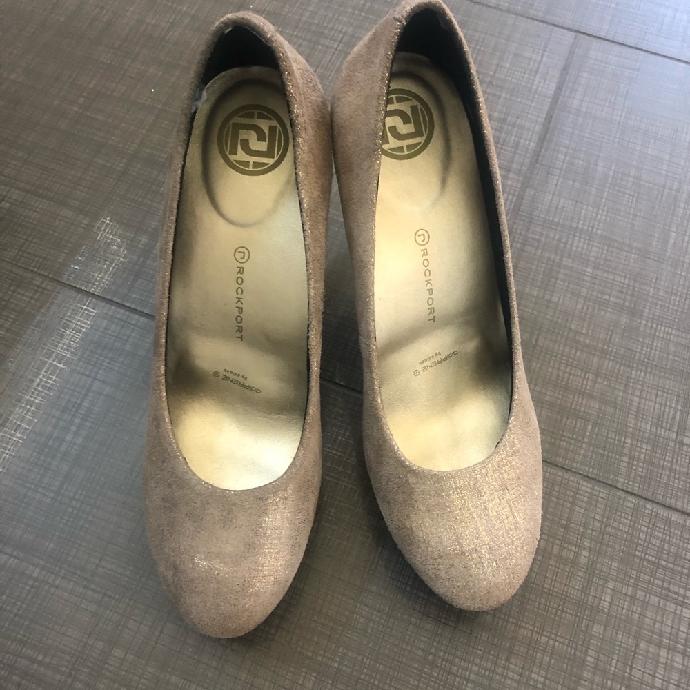 Rockport metallic pumps